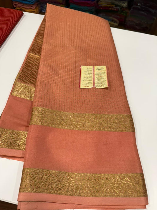 ❤️Exclusive border with motifs on the body