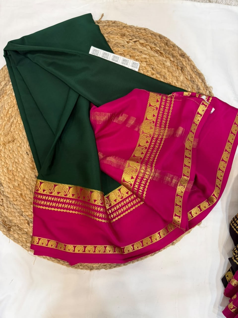 Mysore silk sarees contrast pattern