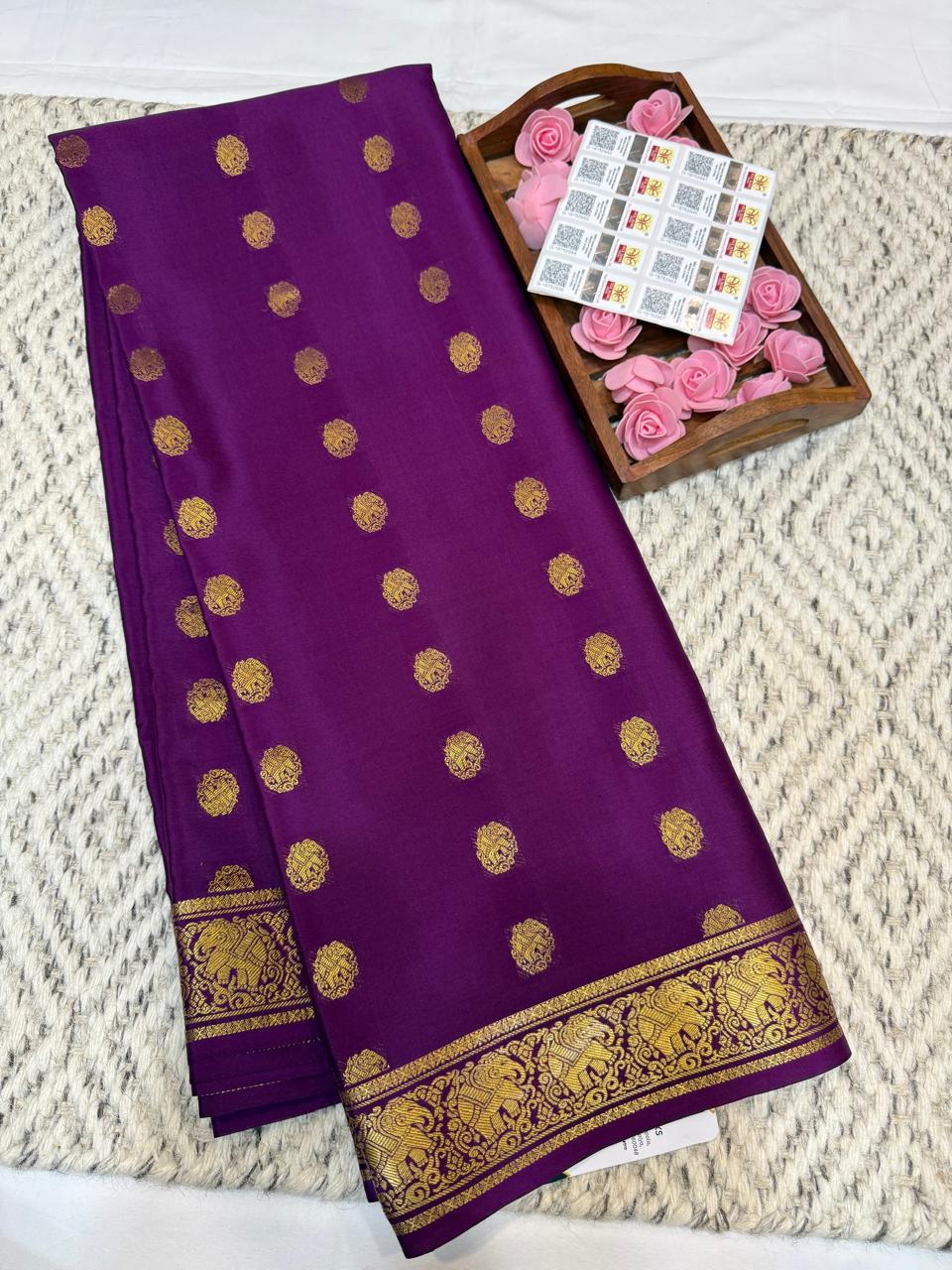 Mysore silk sarees Butta pattern