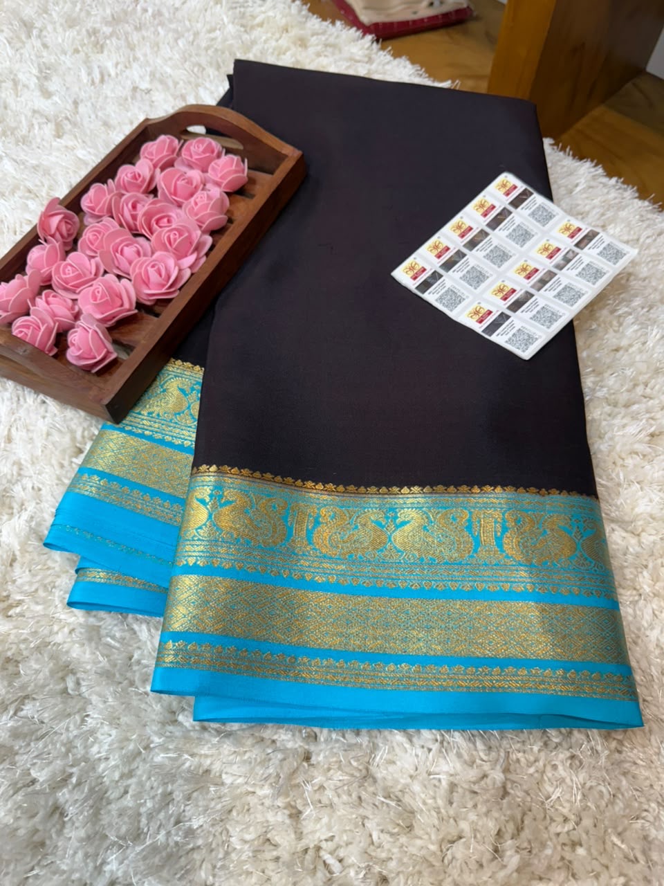 Mysore silk sarees contrast pattern