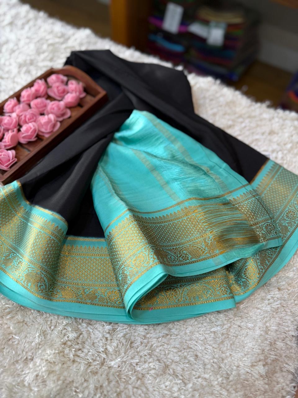 Mysore silk sarees contrast pattern