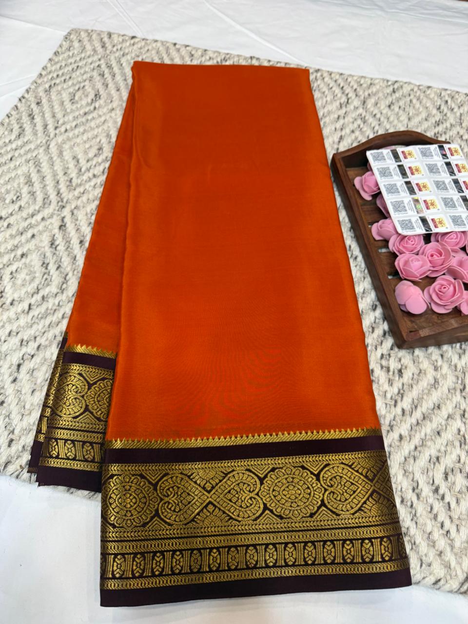 Mysore silk sarees contrast pattern
