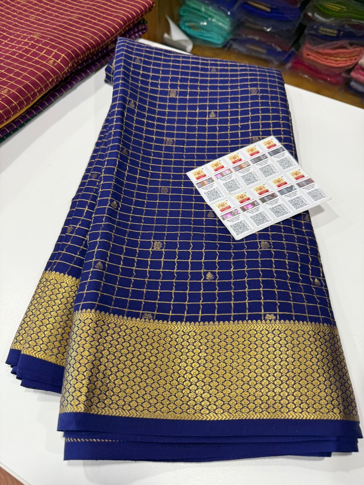 🧚🏻‍♀️ All exclusive pattern with beautiful colour 🧚🏻‍♀️
