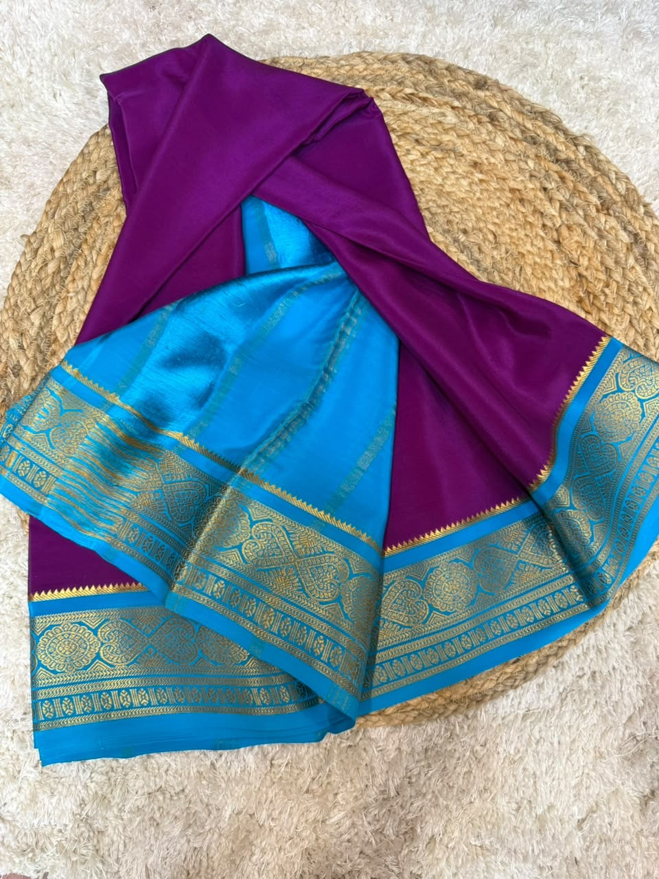 Mysore silk sarees contrast pattern