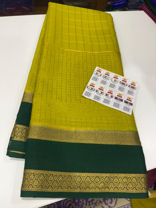 Checks pattern with rich Pallu
