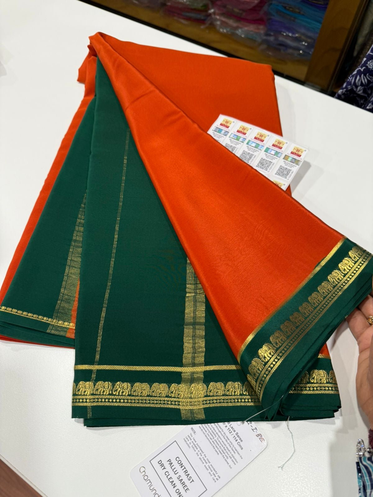 Pure Zari elephant contrast border
