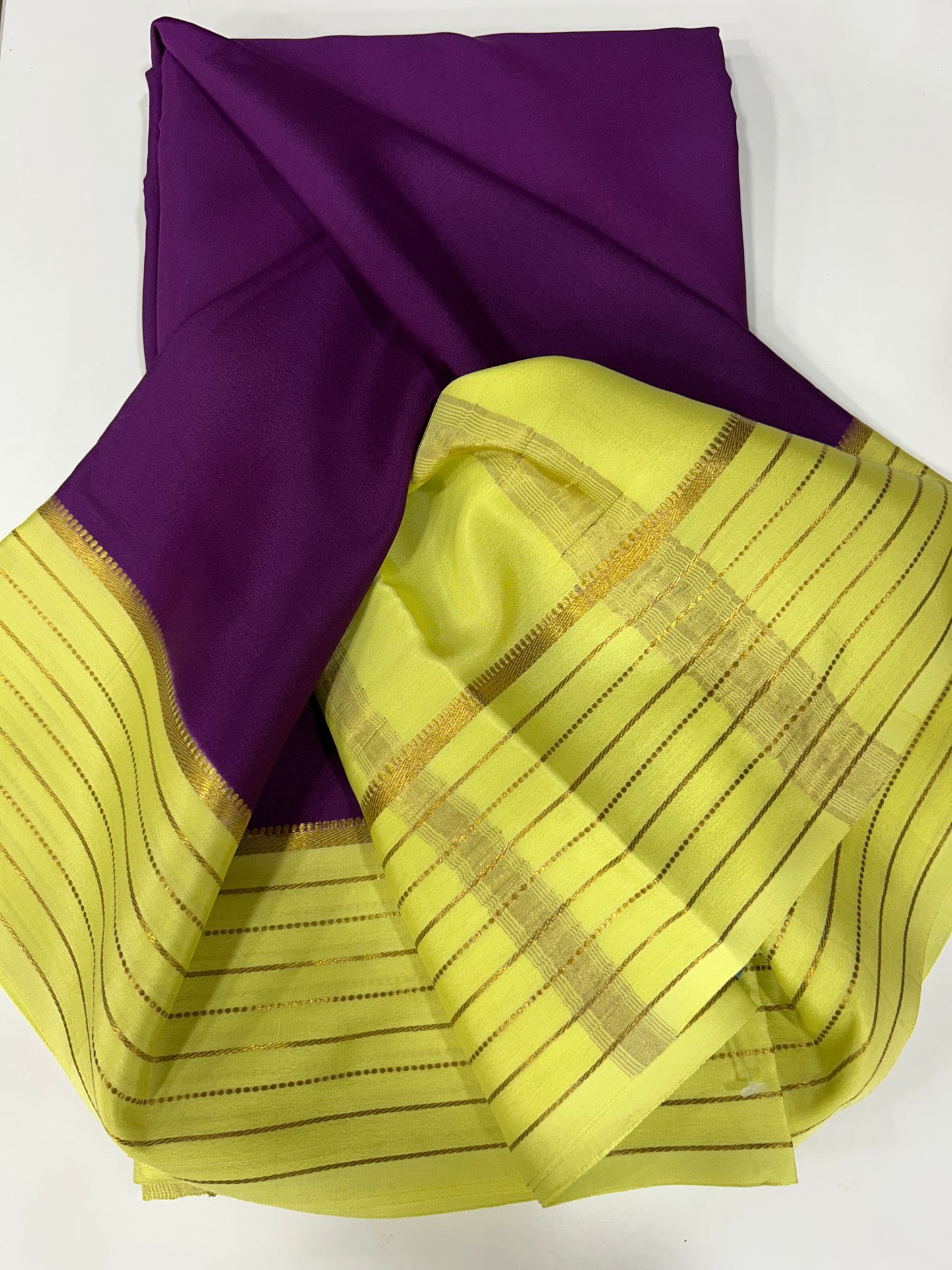 Contrast Mysore silk