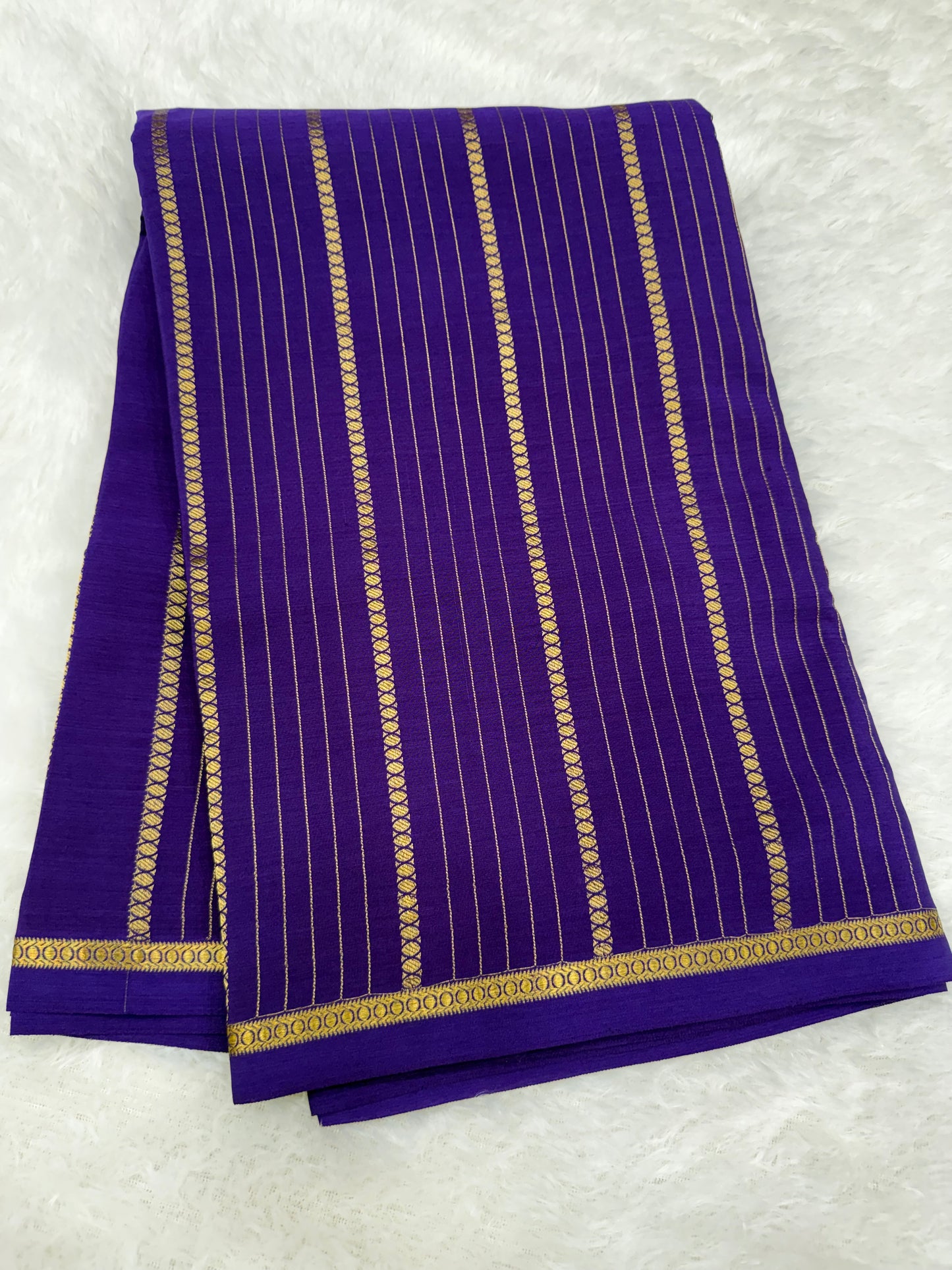Pure zari lines