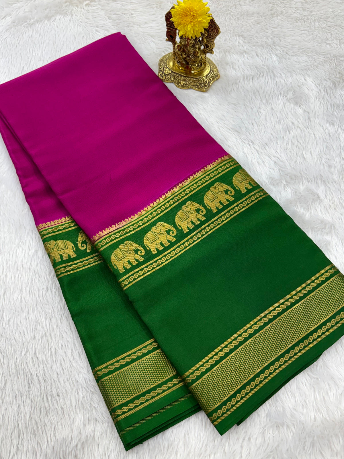 Elephant bentex border