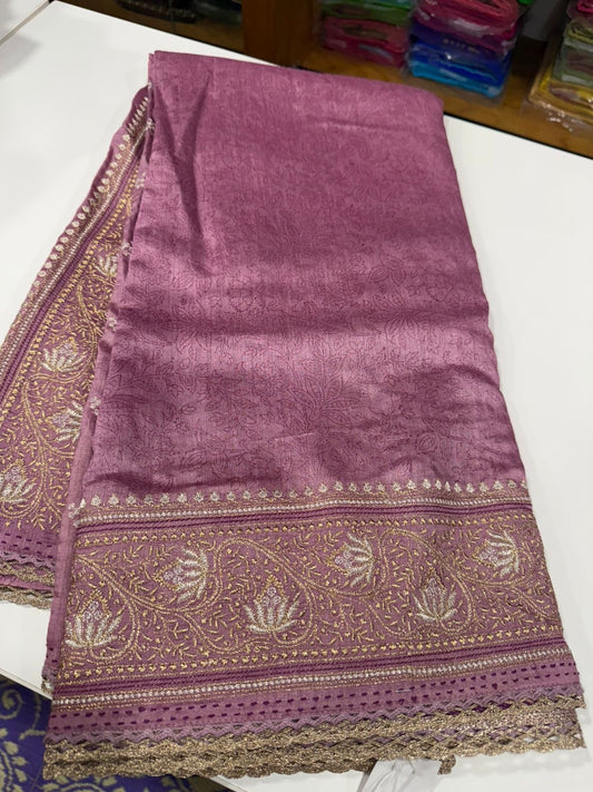 Sabyasachi inspired  pattern Sarees
Pure organza/satin silk sarees