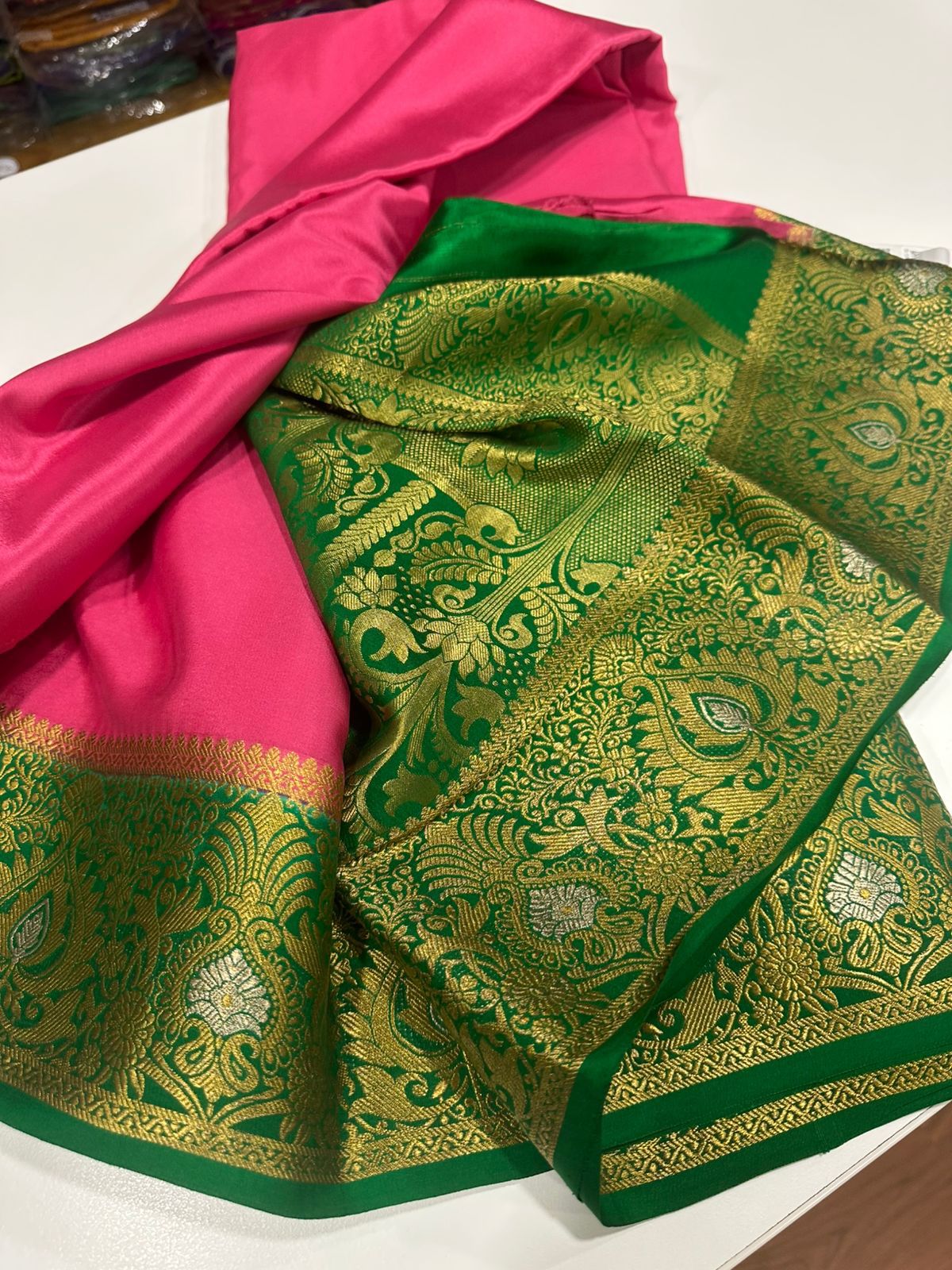 Exclusive pattern mysore silk sarees with elegant color