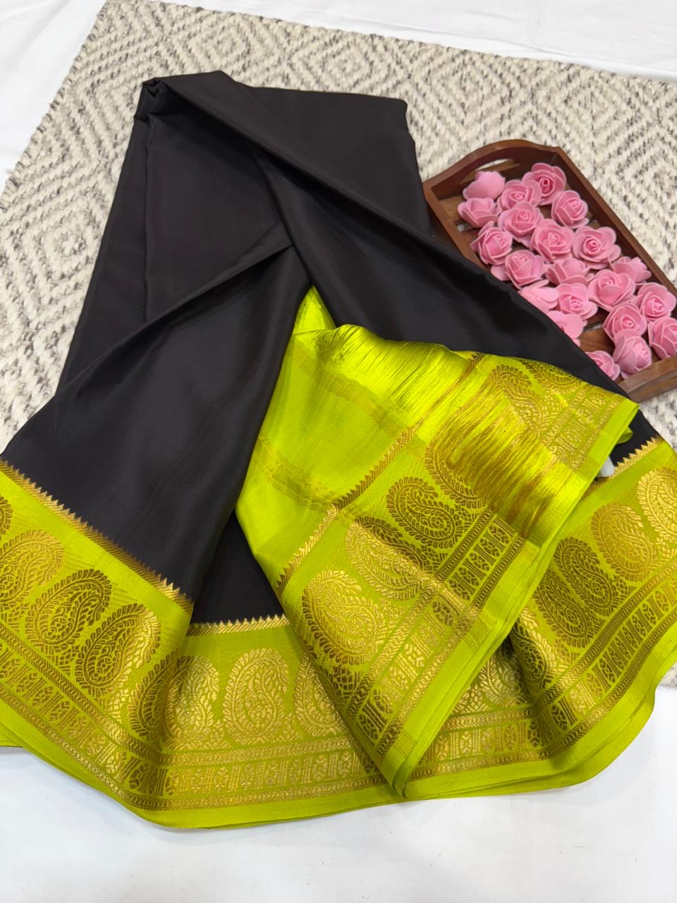 Mysore silk sarees contrast pattern