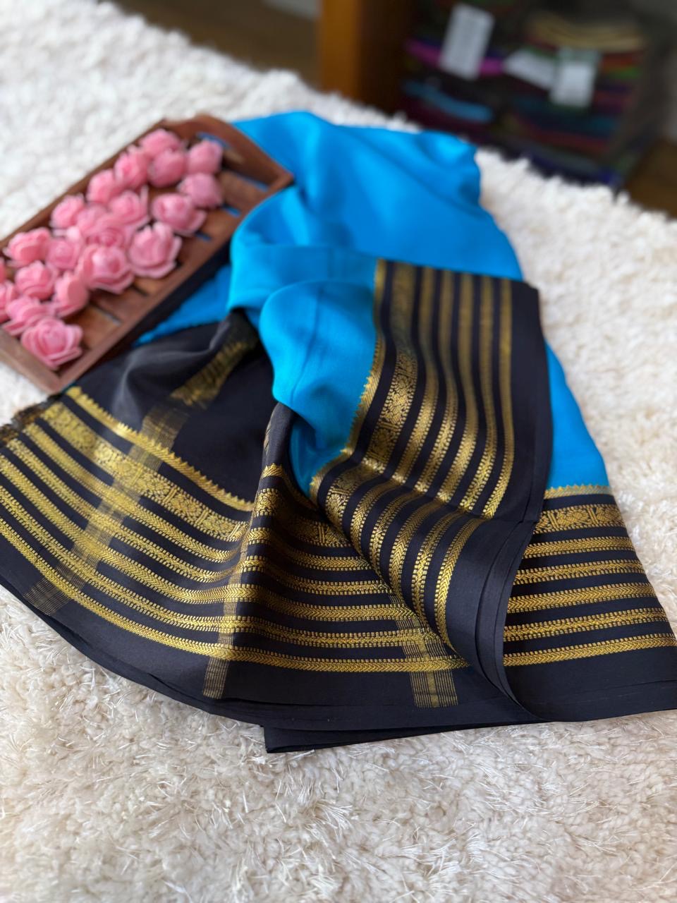 Mysore silk sarees contrast pattern