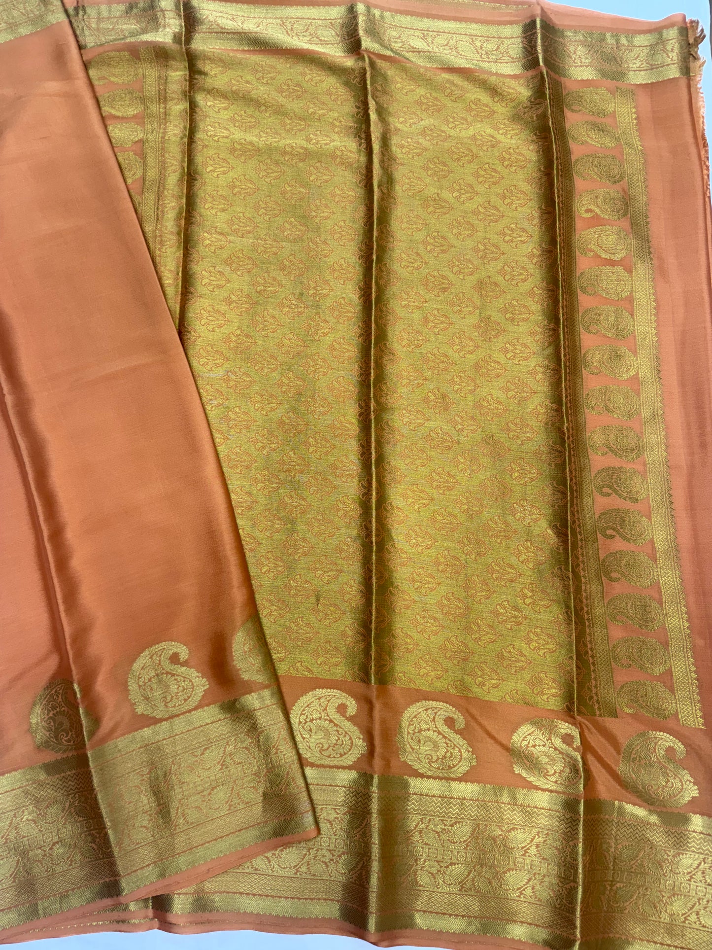 Mango motif peacock border with rich pallu