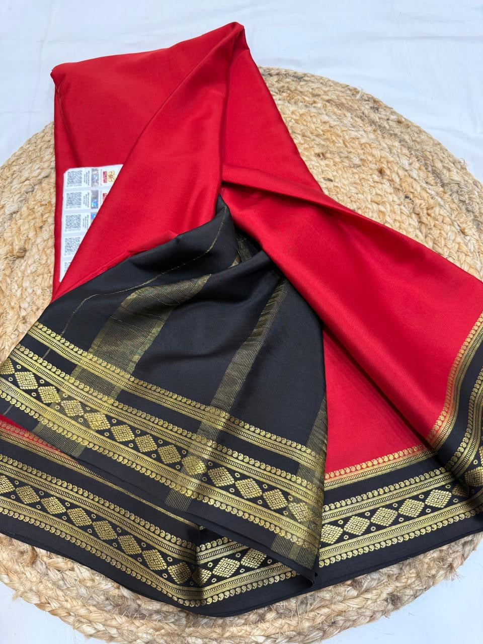 Mysore silk sarees contrast pattern