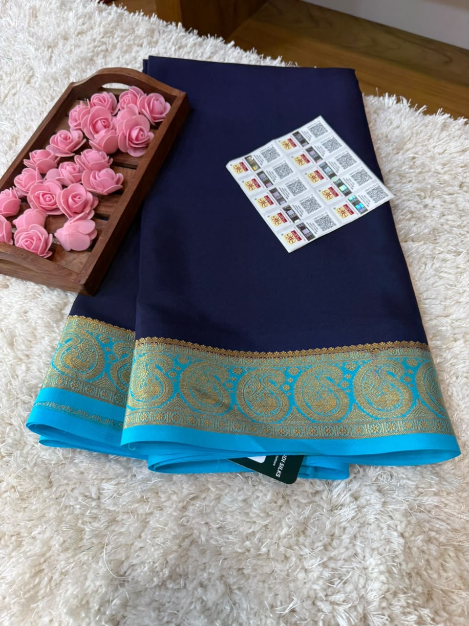 Mysore silk sarees contrast pattern