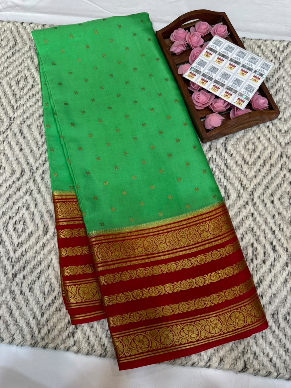 Mysore silk sarees contrast pattern