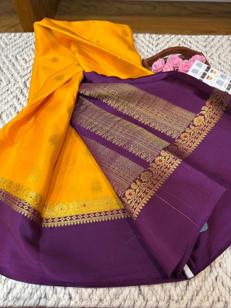 Mysore silk sarees Butta pattern
