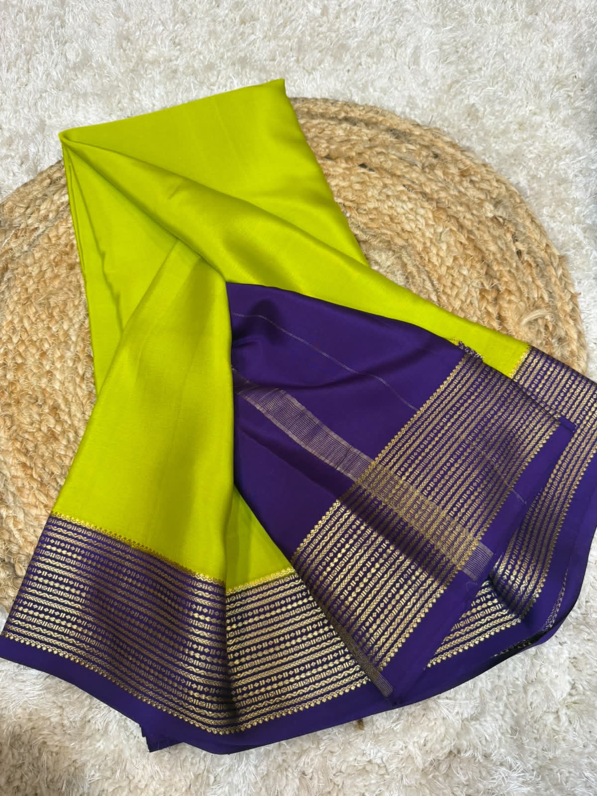 Mysore silk sarees contrast pattern