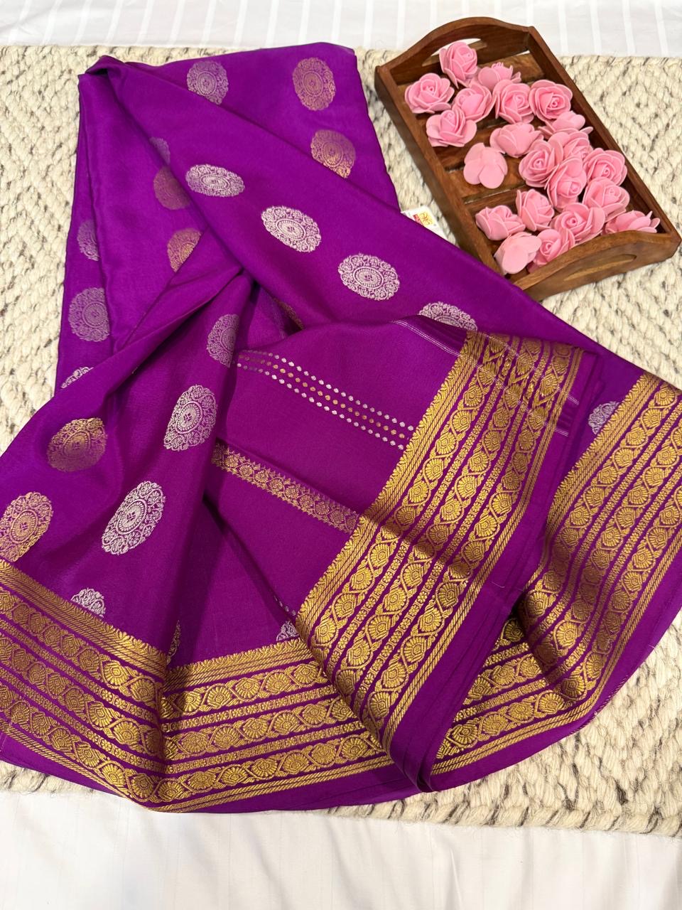 Mysore silk sarees Butta pattern