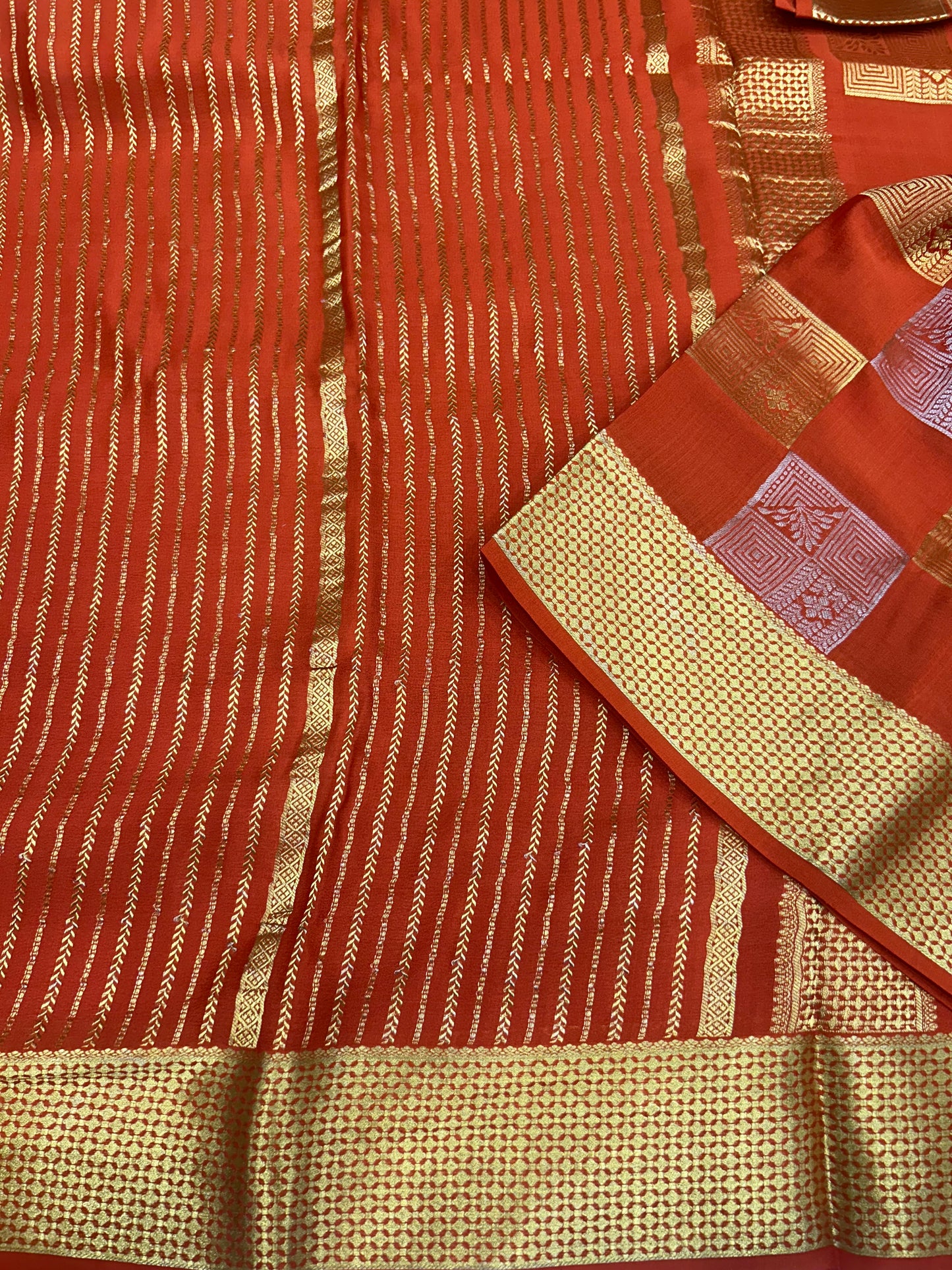 Self checks Mysore silk