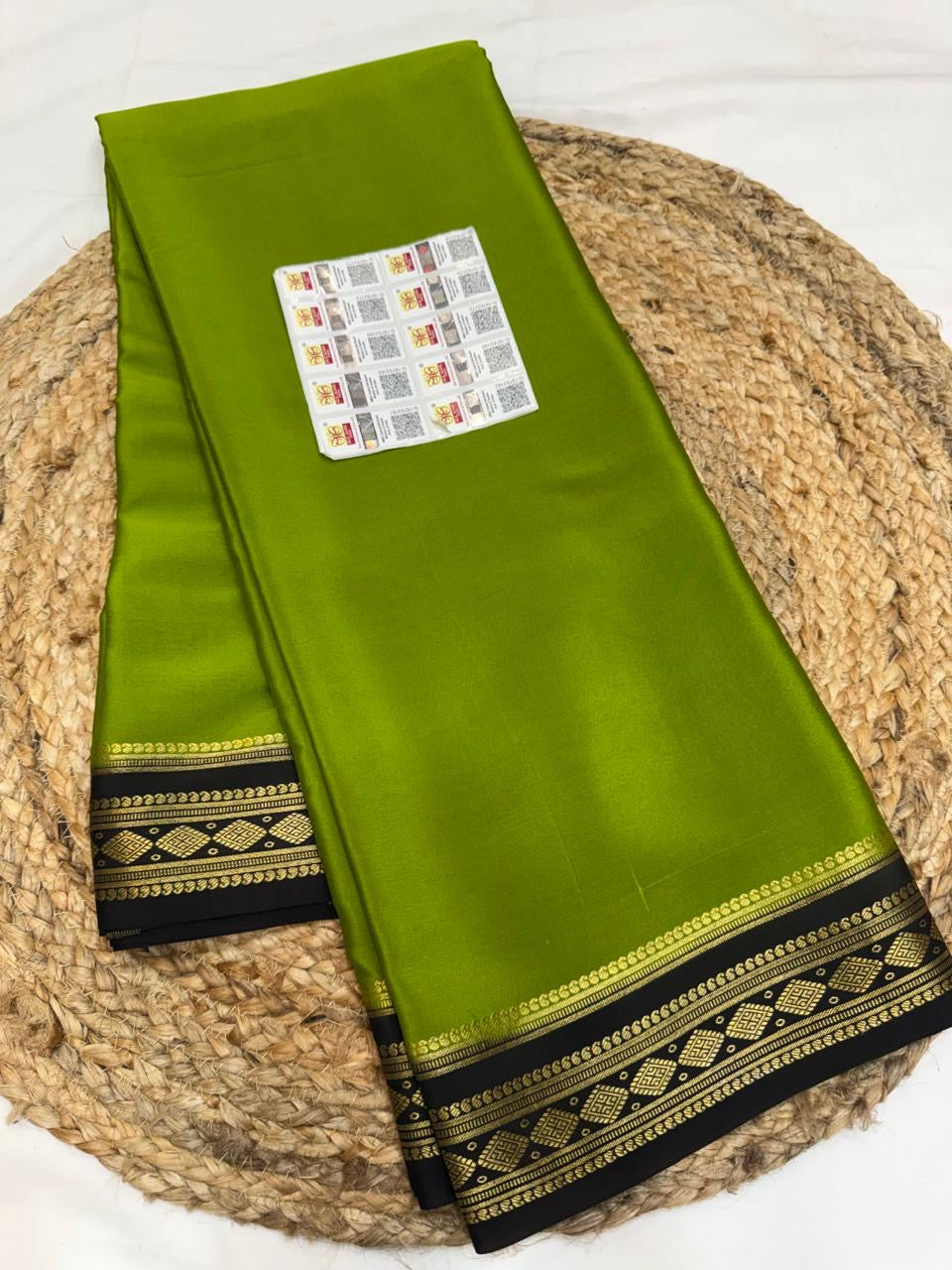 Mysore silk sarees contrast pattern