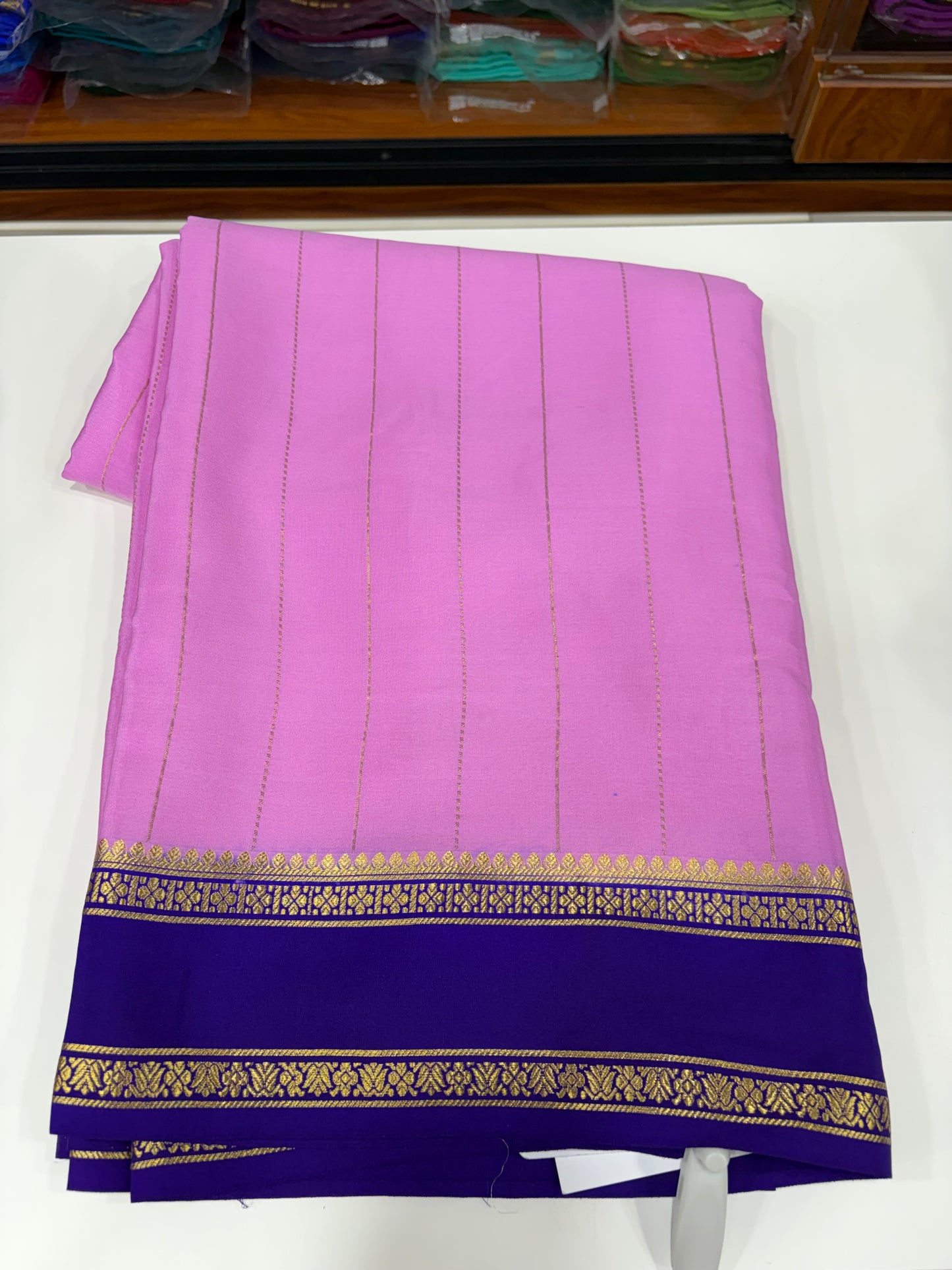 CSS Zari Contrast