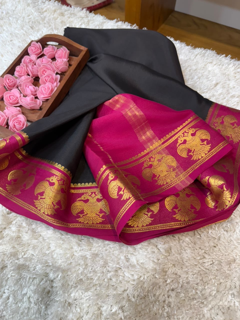 Mysore silk Sarees contrast pattern