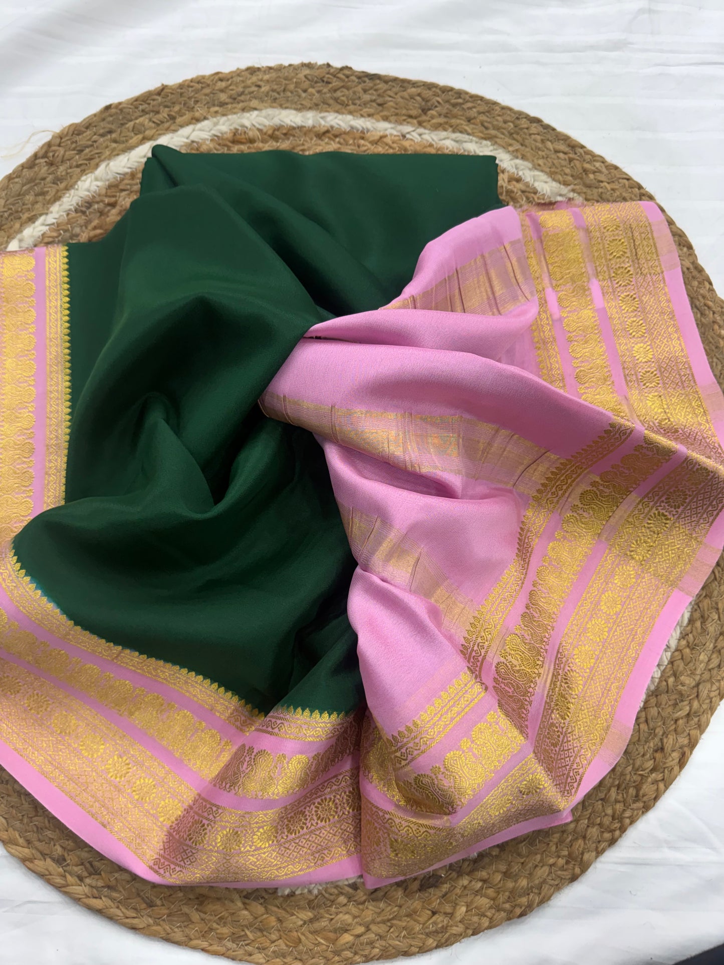 Contrast thick border