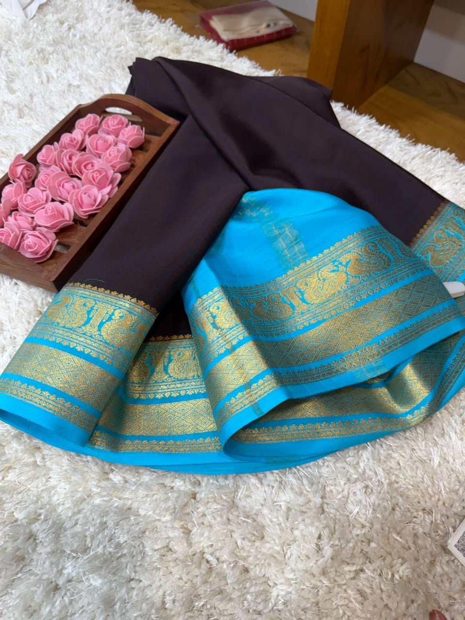 Mysore silk sarees contrast pattern