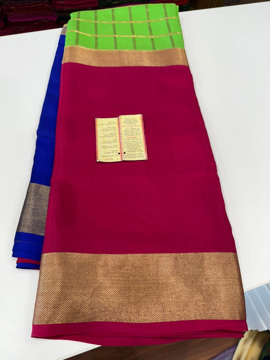 Traditional border with all exclusive pattern