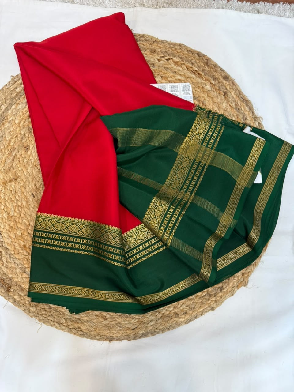 Mysore silk sarees contrast pattern