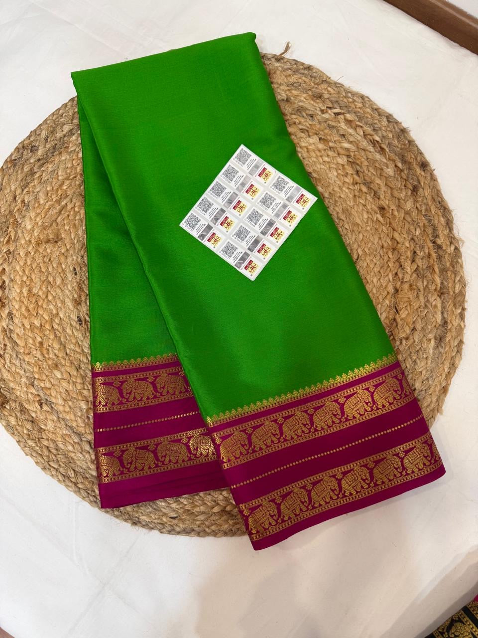 Mysore silk sarees contrast pattern