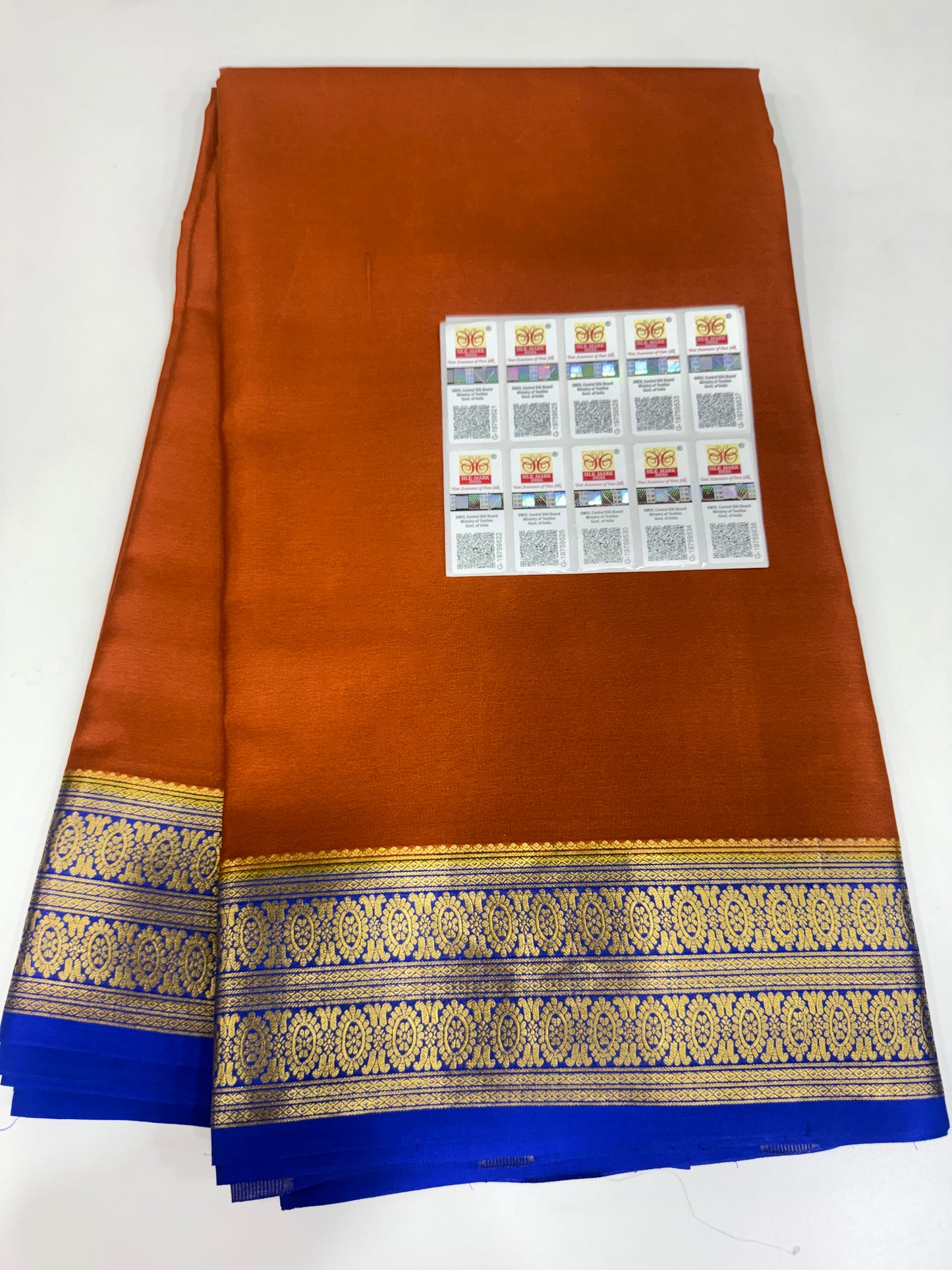 Thick border contrast sarees