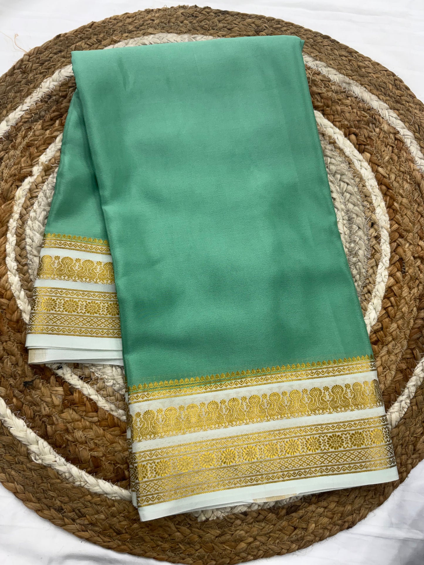 Thick border contrast saree