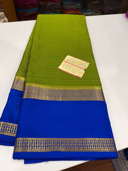 Checks with Bentex border