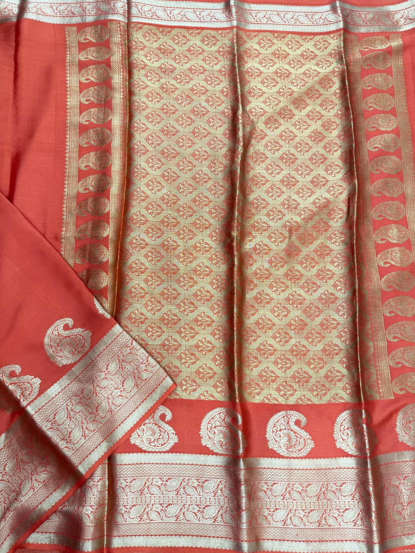 Mango motif peacock border with rich pallu