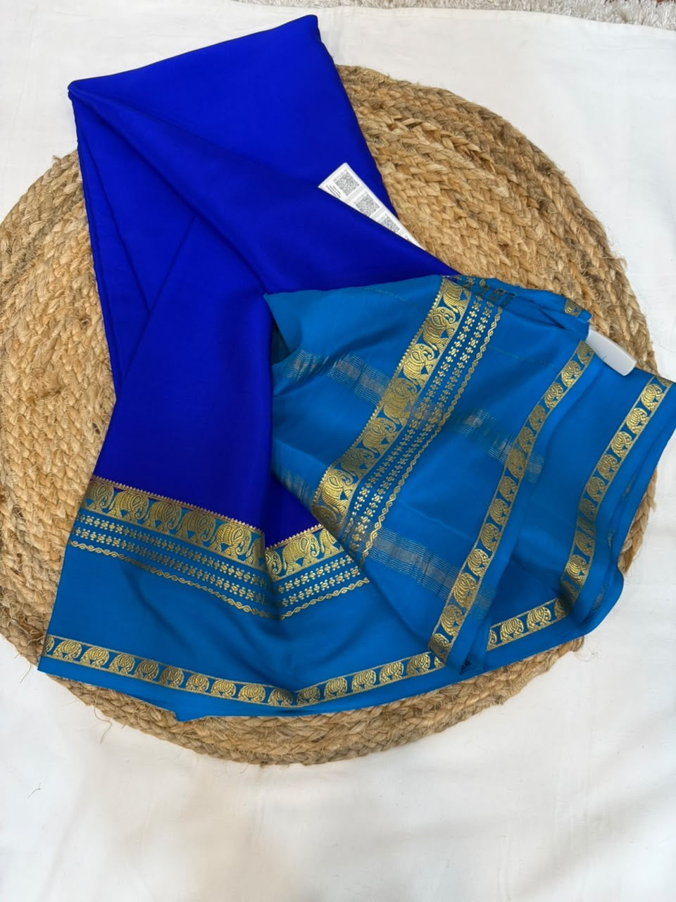 Mysore silk sarees contrast pattern