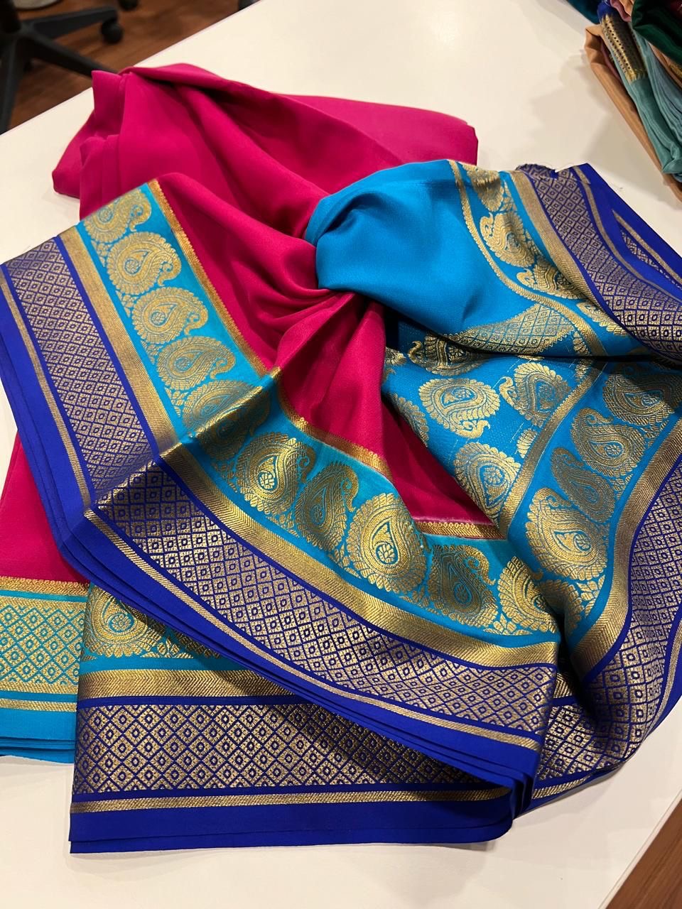 Exclusive pattern mysore silk sarees with elegant color