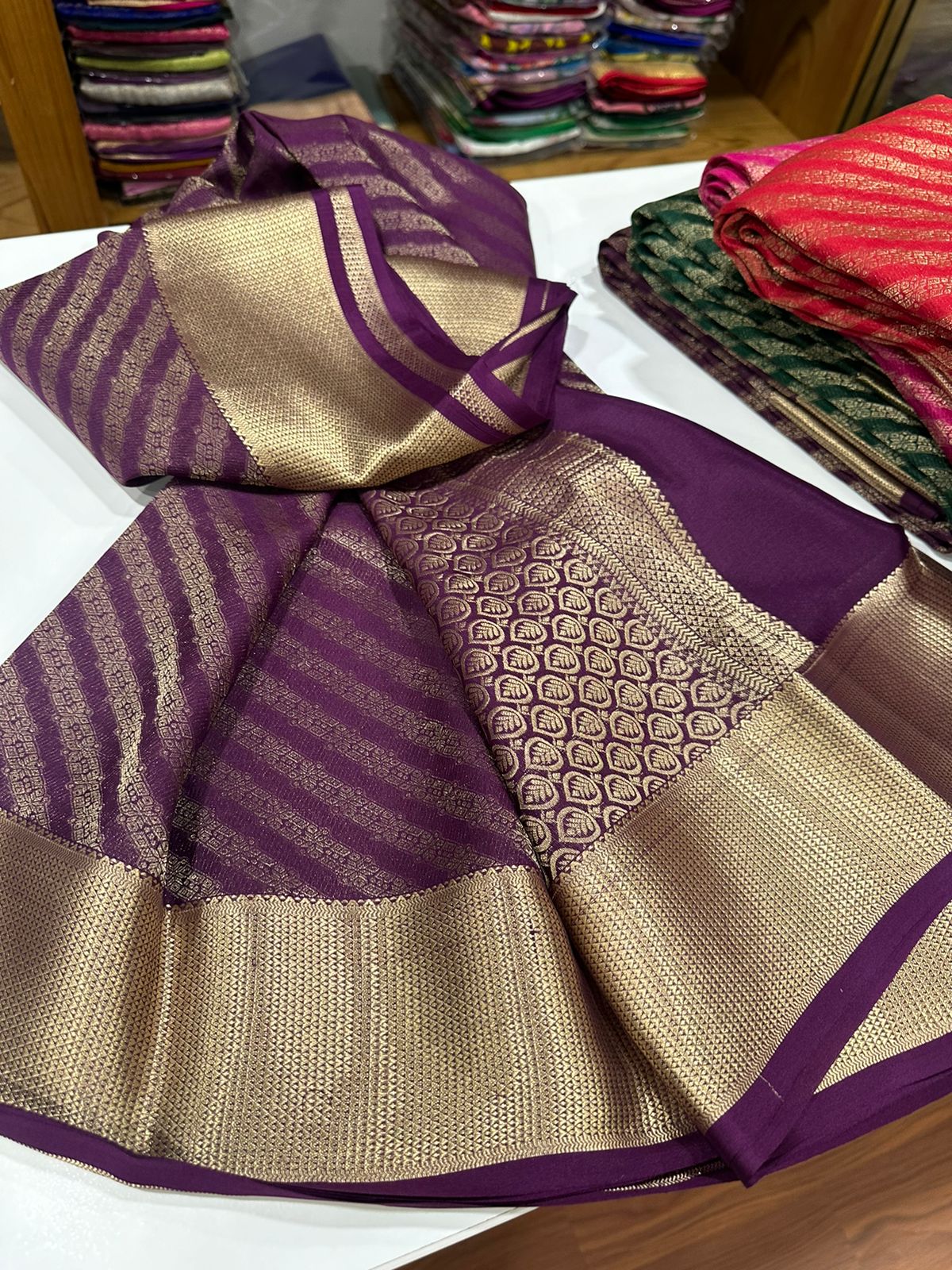 Pure brocade Mysore silk sarees with 120 grm thickness with rich pallu