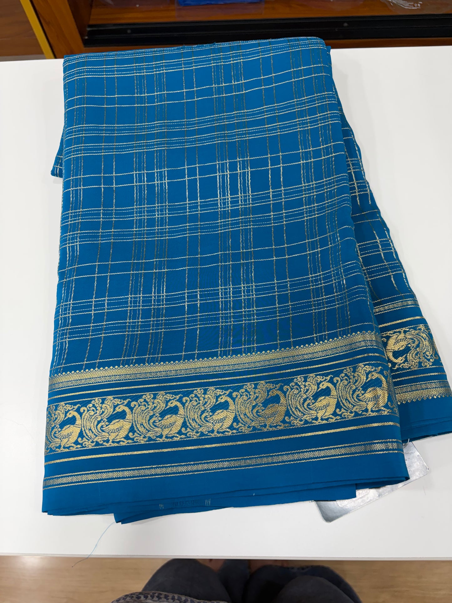 Pure Zari Multichecks